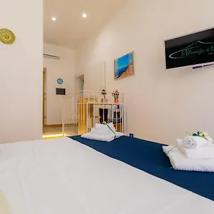 Bed & Breakfast Le Meraviglie Di, Naples