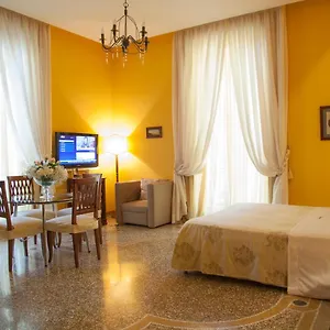 Bed & Breakfast Orsini 46, Naples