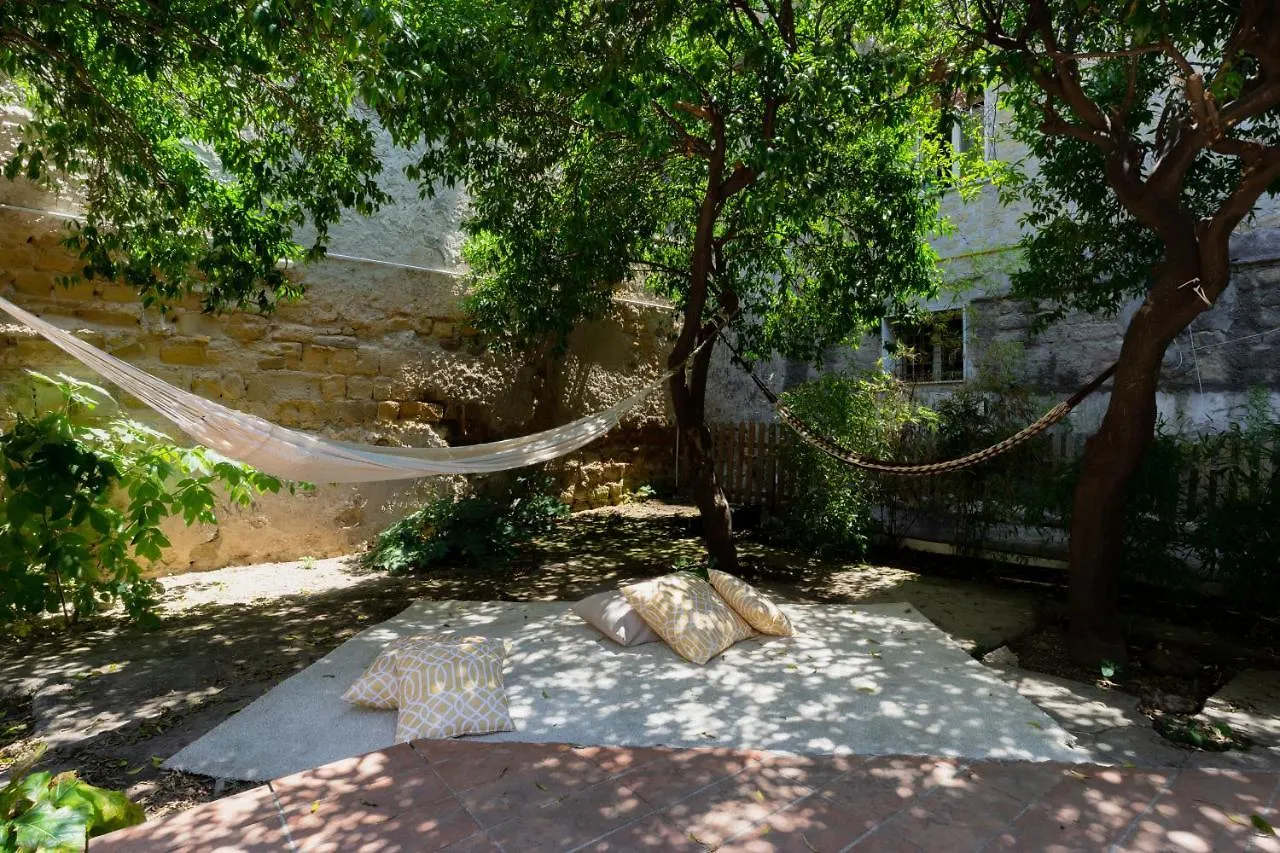 Hopestel Secret Garden Napoli 0*, Naples Italy